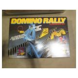 Covered tote containing Domino Rall... Covered tote containing Domino Rall...