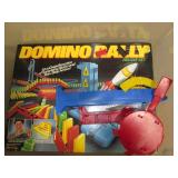 Covered tote containing Domino Rall... Covered tote containing Domino Rall...