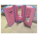 Covered tote containing vintage Bar... Covered tote containing vintage Bar...