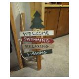 Vintage metal and wood snow sled, v... Vintage metal and wood snow sled, v...