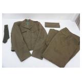 WWII US Army Officers Uniform