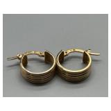 14K Gold Italian Ribbed Hoop Earrings 1.6g
