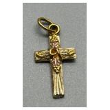 12k Gold Cross Pendant with Intricate Detailing in yellow and rose Gold .8g