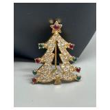 Festive Set of Snowflake and Christmas Tree Jewelry Including Rhinestone Brooch