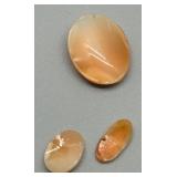 Set of 3 Vintage Carved Cameo Shell Brooches in Assorted Sizes