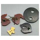 Collection of 5 Vintage BAKELITE Novelty Buttons: Animals and Geometric Designs