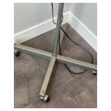 MCM Industrial DAZOR Model LFM-208 Magnifying Lamp on Adjustable Stand