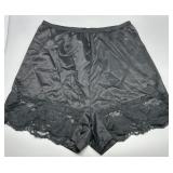 Vintage VANITY FAIR Women