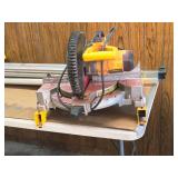 DeWalt® 10" Compound Miter Saw DW713 DeWalt® 10" Compound Miter Saw DW713
