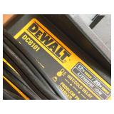 DeWalt® 12V Max / 20V Max Lithium Ion Battery Charger DCB101 DeWalt® 12V Max / 20V Max Lithium Ion Battery Charger DCB101