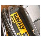 DeWalt® 12V Max / 20V Max Lithium Ion Battery Charger DCB101 DeWalt® 12V Max / 20V Max Lithium Ion Battery Charger DCB101