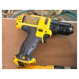 DeWalt® 12V 3/8" Cordless Drill/Driver DCD710 DeWalt® 12V 3/8" Cordless Drill/Driver DCD710