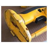 DeWalt® 18V 4-1/2" Cordless Cut-Off Tool DC410 DeWalt® 18V 4-1/2" Cordless Cut-Off Tool DC410