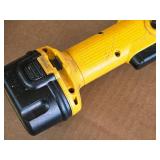 DeWalt® 7.2V Screwdriver DW920 with Battery DeWalt® 7.2V Screwdriver DW920 with Battery