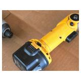 DeWalt® 7.2V Screwdriver DW920 with Battery DeWalt® 7.2V Screwdriver DW920 with Battery