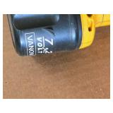 DeWalt® 7.2V Screwdriver DW920 with Battery DeWalt® 7.2V Screwdriver DW920 with Battery