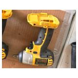 DeWalt® 18V 3/8" Impact Wrench DC823 DeWalt® 18V 3/8" Impact Wrench DC823