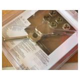 Irwin® All-Purpoe SAE Tap & Die Set (in original packaging) Irwin® All-Purpoe SAE Tap & Die Set (in original packaging)