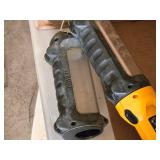 DeWalt® 18V Fluorescent Area Light DC527 with Extra Head Lamp DeWalt® 18V Fluorescent Area Light DC527 with Extra Head Lamp