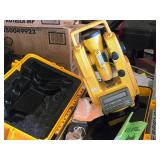 Topcon Electronic Digital Theodolite DT-20B with Tripod, Measure Strip, Case Topcon Electronic Digital Theodolite DT-20B with Tripod, Measure Strip, Case