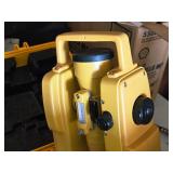 Topcon Electronic Digital Theodolite DT-20B with Tripod, Measure Strip, Case Topcon Electronic Digital Theodolite DT-20B with Tripod, Measure Strip, Case