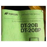 Topcon Electronic Digital Theodolite DT-20B with Tripod, Measure Strip, Case Topcon Electronic Digital Theodolite DT-20B with Tripod, Measure Strip, Case