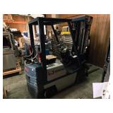 Komatsu Model 15 Propane Fork Lift FG15ST-10 Komatsu Model 15 Propane Fork Lift FG15ST-10
