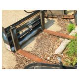 Skid Steer / Skid Loader Fork Lift Attachment Skid Steer / Skid Loader Fork Lift Attachment