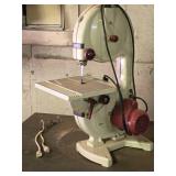 9" Bench Top Band Saw JDD240 9" Bench Top Band Saw JDD240