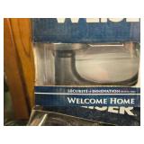 Lot of (4) Weiser Bed & Bathroom Door Sets Lot of (4) Weiser Bed & Bathroom Door Sets