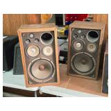 Lot of (2) Sansui Wooden Box Speakers 4-Way 6-Speaker 8-ohm Lot of (2) Sansui Wooden Box Speakers 4-Way 6-Speaker 8-ohm