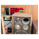 Lot of (2) Sansui Wooden Box Speakers 4-Way 6-Speaker 8-ohm Lot of (2) Sansui Wooden Box Speakers 4-Way 6-Speaker 8-ohm