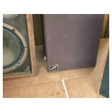 Lot of (2) Infinity QE Wooden Box Speakers Lot of (2) Infinity QE Wooden Box Speakers