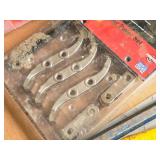 2 / 3 Jaw Gear Puller Set (in original packaging) 2 / 3 Jaw Gear Puller Set (in original packaging)