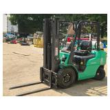 Mitsubishi FG25N Propane Fork Lift Mitsubishi FG25N Propane Fork Lift