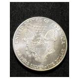 1988 AMERICAN SILVER EAGLE 1 TROY OZ .999 FINE SILVER