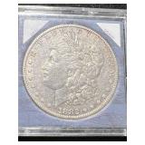 1882 US MORGAN SILVER DOLLAR IN CASE