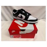 8.5W/7M Nike Dunk Low 8.5W/7M Nike Dunk Low