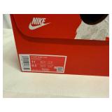 11W/9.5M Nike Dunk Low 11W/9.5M Nike Dunk Low