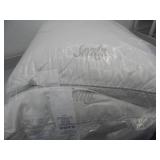 Set of 2 Sealy King Down Alternative Pillows