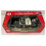 Gearbox Brand TEXACO Limited Edition 1956 Ford Thunderbird (NIB)