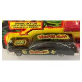 Vintage Road Champs Horror Hearse MONSTER MANIA (NEW ON CARD) Card Has Crease