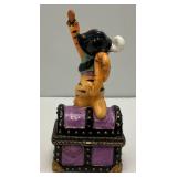 Very RARE Est. $90.00 - $200.00  Disney Winnie The Pooh (Tiger) The Pirate Hinged Trinket Box 4"