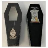 DISNEY The Huanted Mansion 999 Happy Haunts Event 2003 Tombstone Gift Pin Coffin