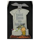 DISNEY The Huanted Mansion 999 Happy Haunts Event 2003 Tombstone Gift Pin Coffin