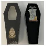 DISNEY The Huanted Mansion 999 Happy Haunts Event 2003 Tombstone Gift Pin Coffin