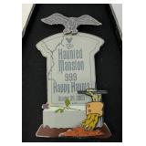 DISNEY The Huanted Mansion 999 Happy Haunts Event 2003 Tombstone Gift Pin Coffin