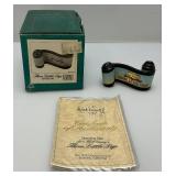 WDCC Walt Disney Classic Collection (The Three Little Pigs) Opening Title Scroll With COA In Original Box