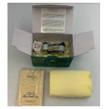 WDCC Walt Disney Classic Collection (The Three Little Pigs) Opening Title Scroll With COA In Original Box