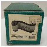 WDCC Walt Disney Classic Collection (The Three Little Pigs) Opening Title Scroll With COA In Original Box